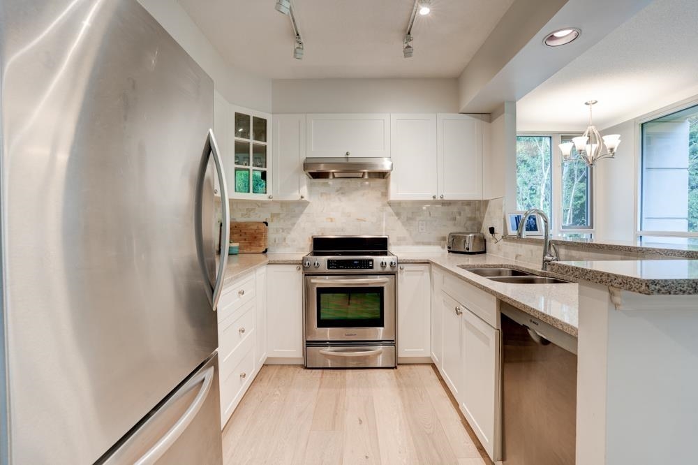 Bedroom 4 Photo of 301 5775 Hampton Place, Vancouver, BC