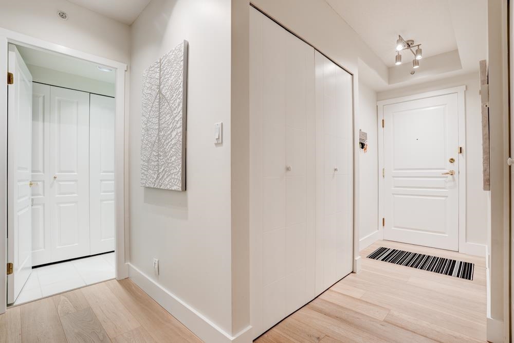 Entry Foyer Photo of 301 5775 Hampton Place, Vancouver, BC