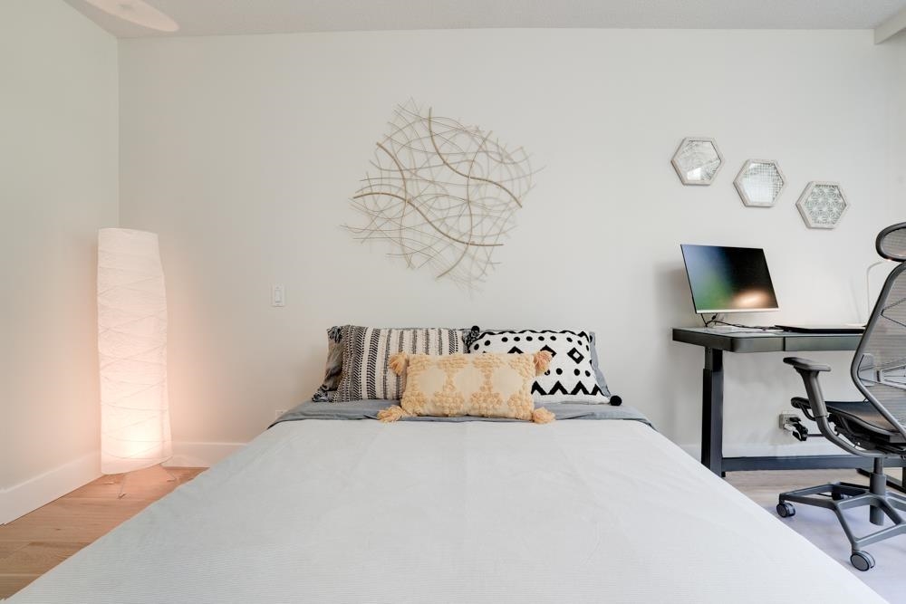 Powder Room Photo of 301 5775 Hampton Place, Vancouver, BC