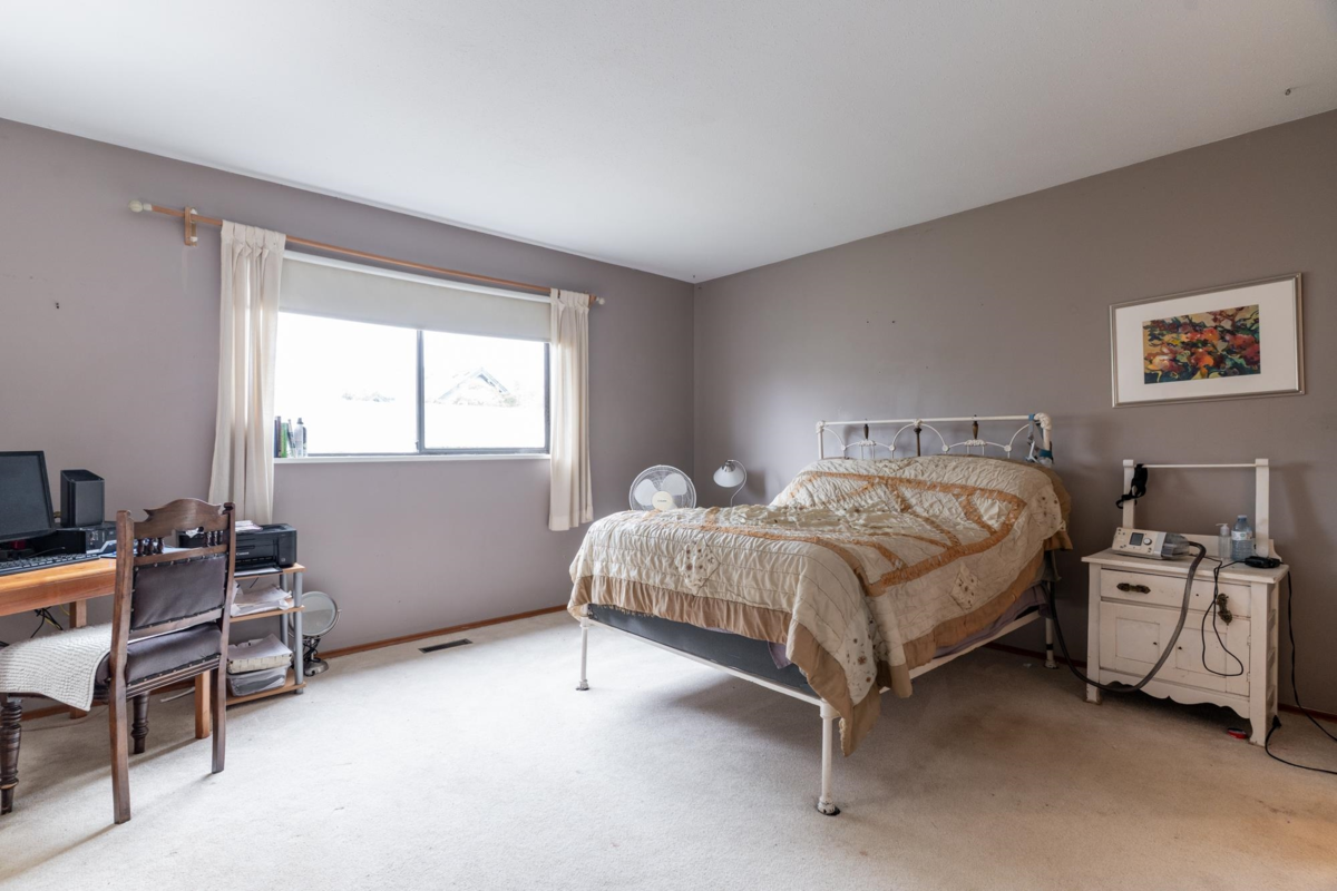 Guest Bathroom Photo of 3171 Chatham Street, Richmond, BC