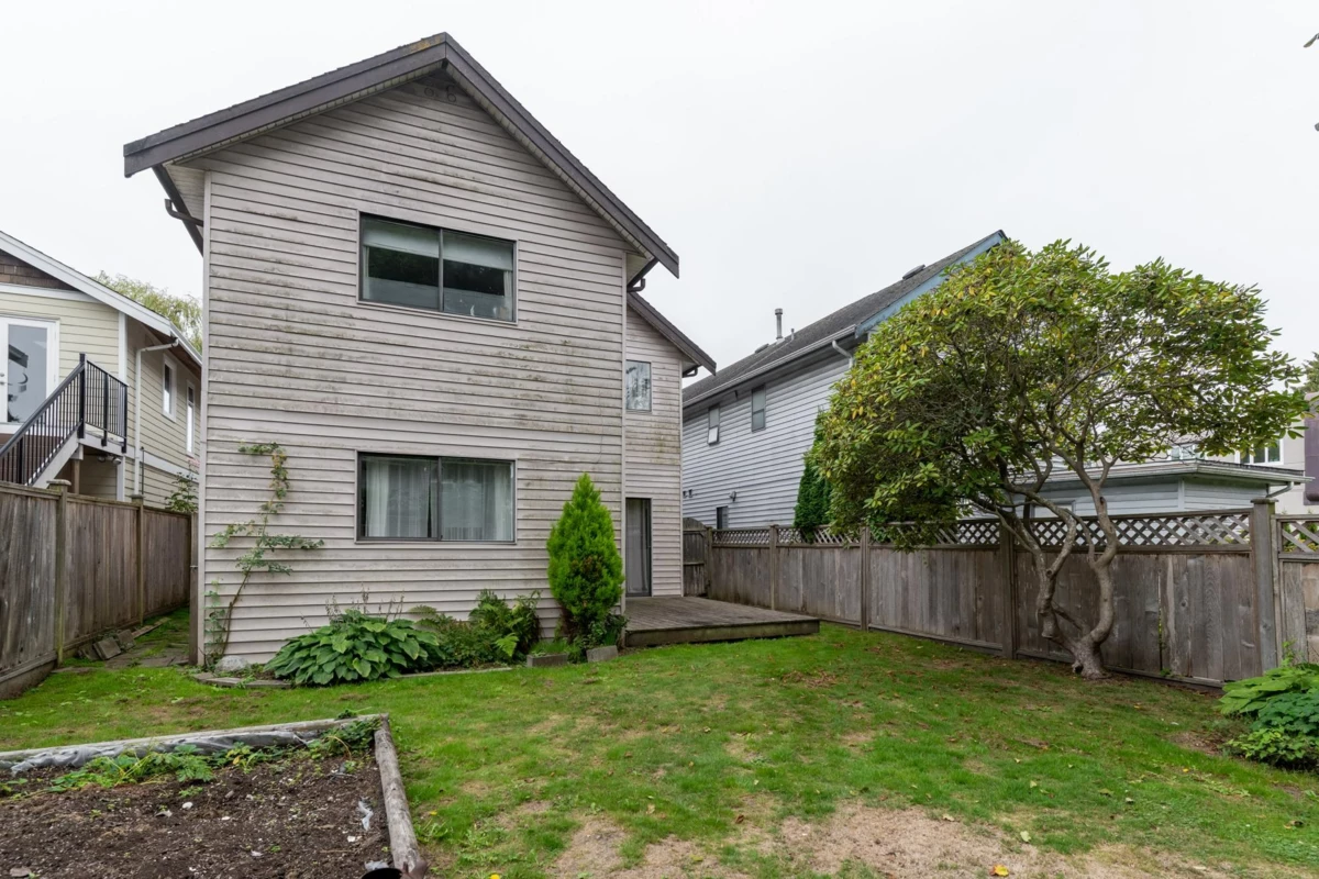 Outdoor Deck Photo of 3171 Chatham Street, Richmond, BC