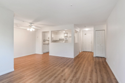 205 5909 177b Street, Surrey, BC, Surrey — Apartment/Condo for sale