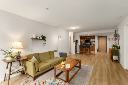 204 1212 Main Street, Squamish, BC, Squamish — Apartment/Condo for sale