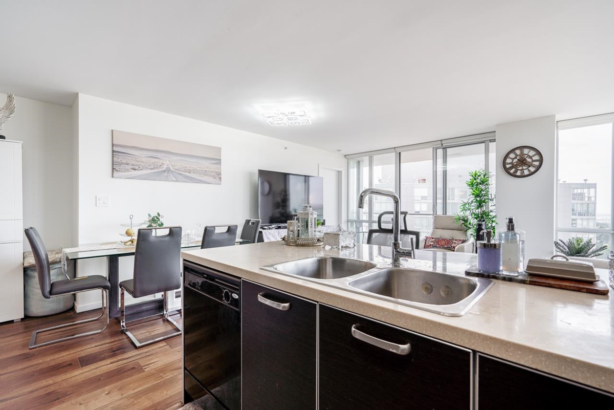 Bedroom 4 Photo of 3504 13688 100 Avenue, Surrey, BC