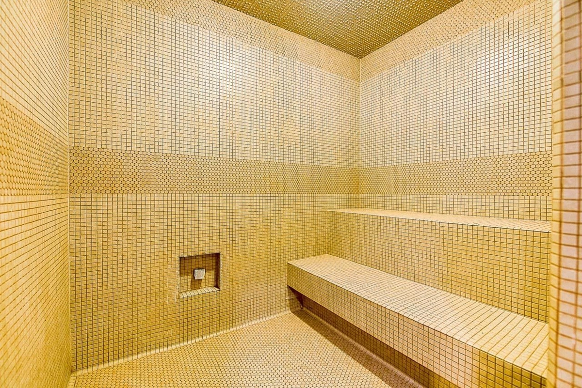 Community Amenities Photo (Clubhouse) of 3504 13688 100 Avenue, Surrey, BC