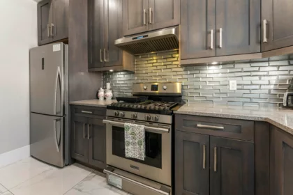 Kitchen Island Photo of 13145 68 Avenue, Surrey, BC