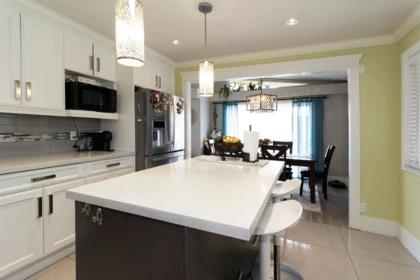 10711 Seamount Road, Richmond, BC, Richmond — Single Family Residence for sale
