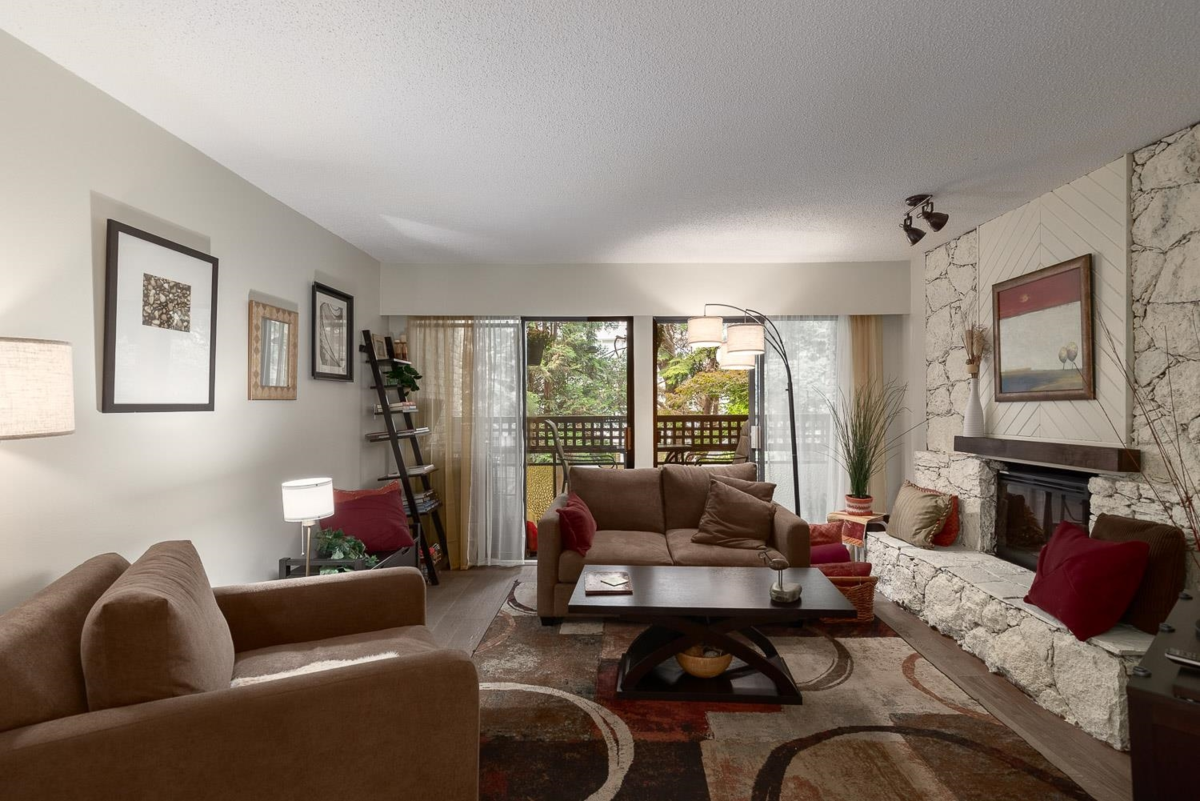 Living Room Photo of 218 2320 W 40th Avenue, Vancouver, BC