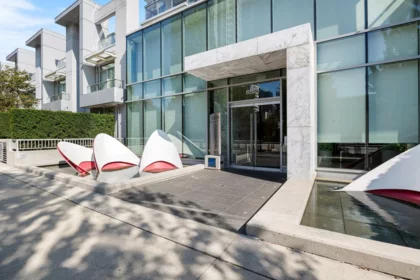 3209 6538 Nelson Avenue, Burnaby, BC, Burnaby — Apartment/Condo for sale