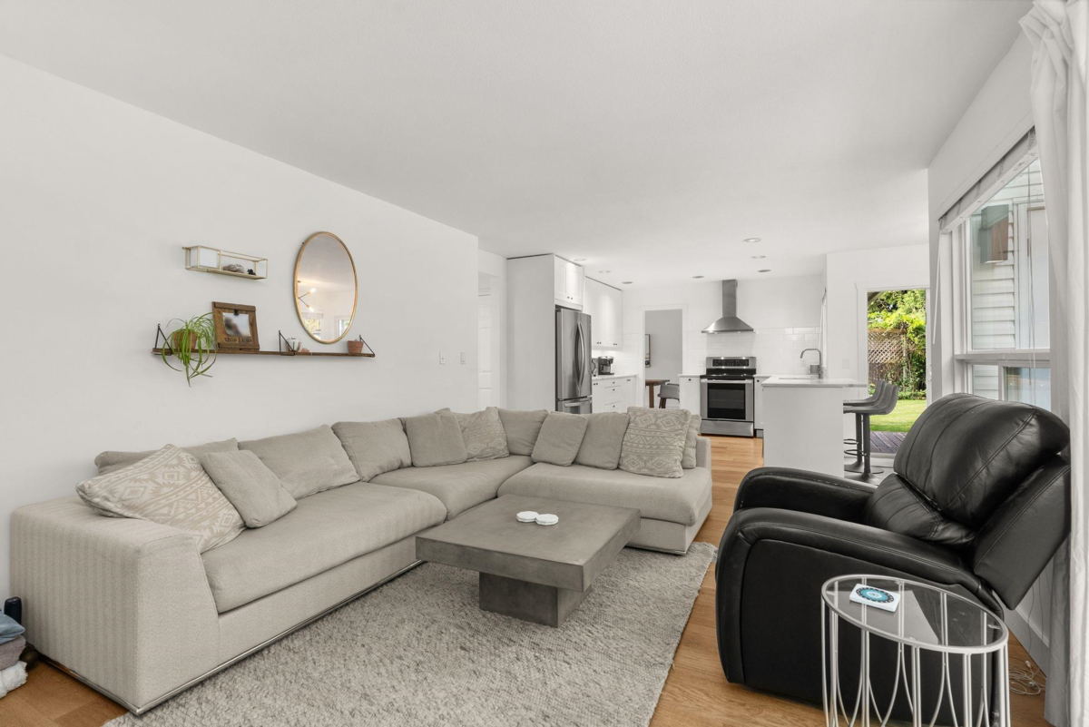 Bedroom 3 Photo of 6185 170a Street, Surrey, BC