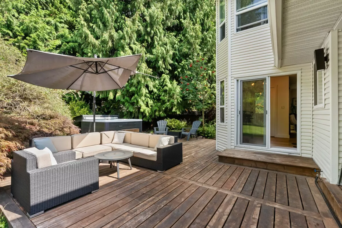 Garden / Landscaping Photo of 6185 170a Street, Surrey, BC