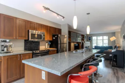 38230 Eaglewind Boulevard, Squamish, BC, Squamish — Townhouse for sale