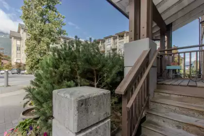 38230 Eaglewind Boulevard, Squamish, BC, Squamish — Townhouse for sale