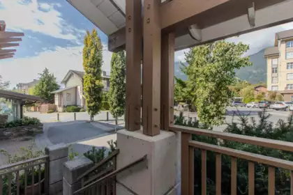 38230 Eaglewind Boulevard, Squamish, BC, Squamish — Townhouse for sale