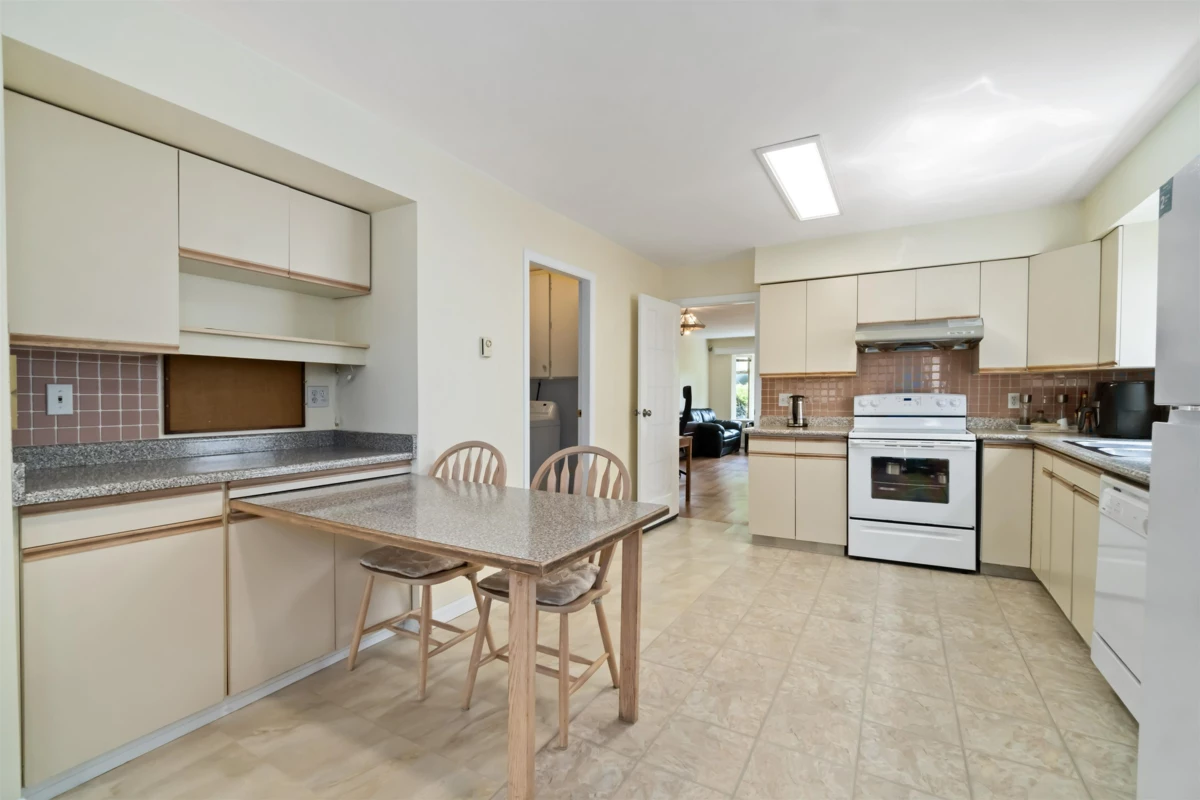 Basement Recreation Room Photo of 8489 French Street, Vancouver, BC