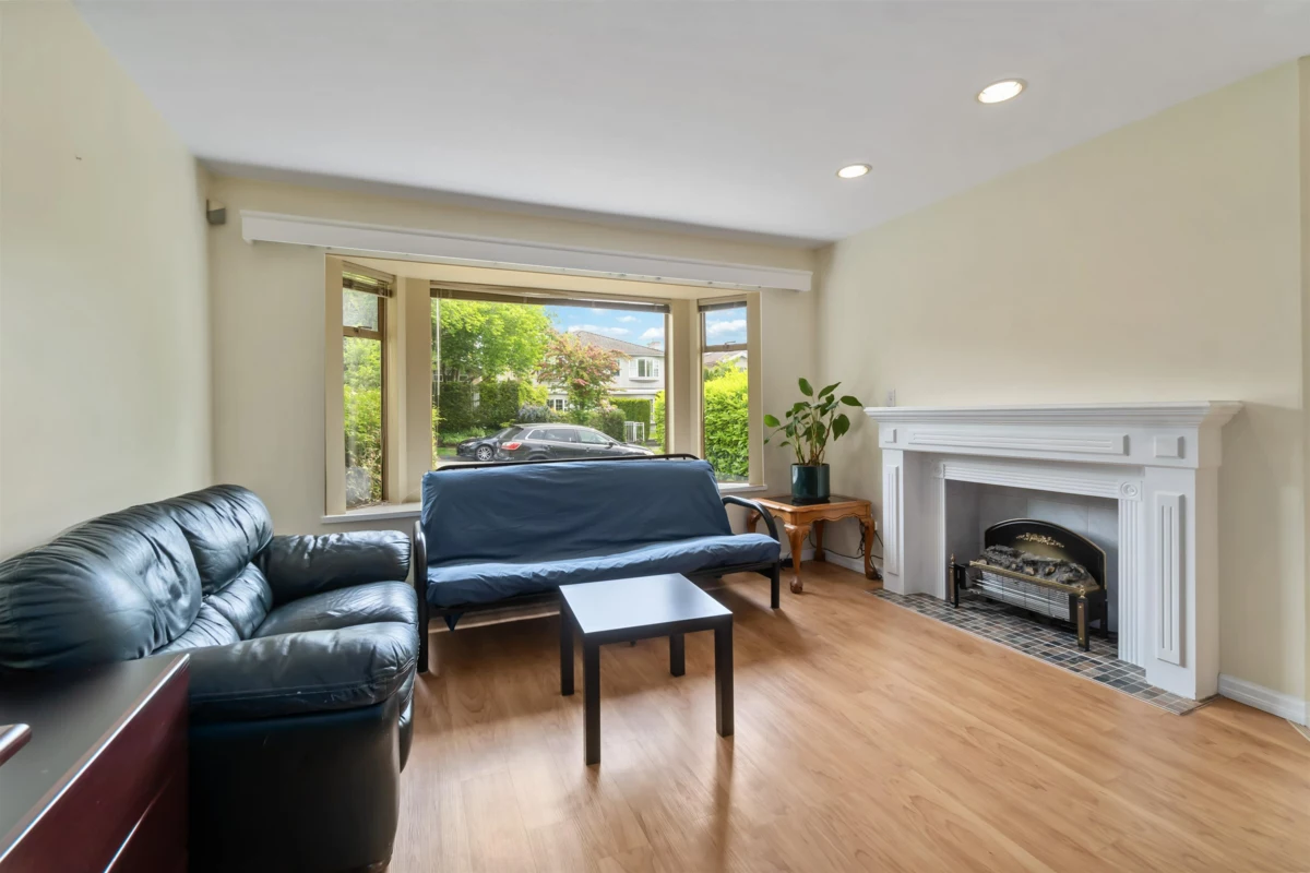 Kitchen Photo of 8489 French Street, Vancouver, BC
