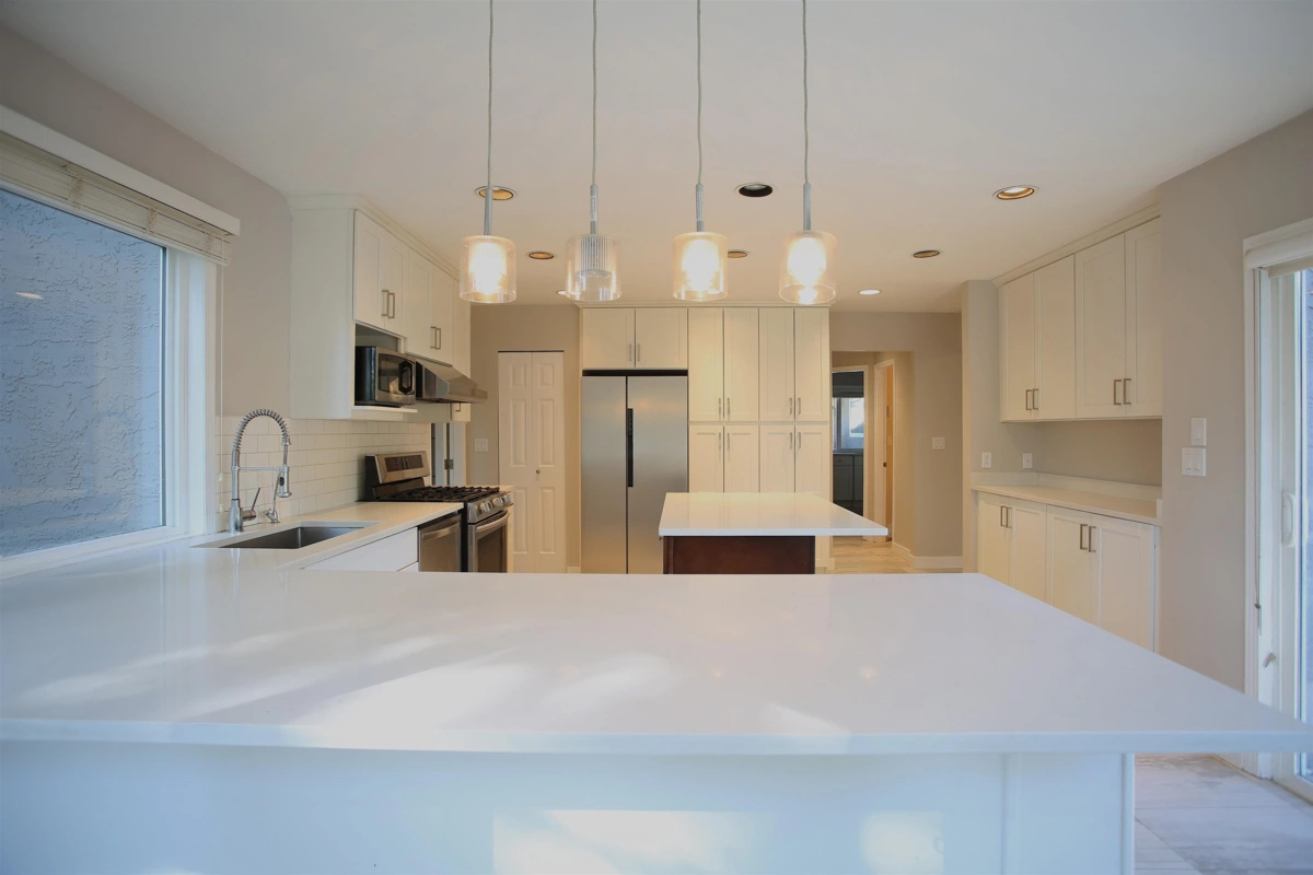 Living Room Photo of 13572 14a Avenue, Surrey, BC