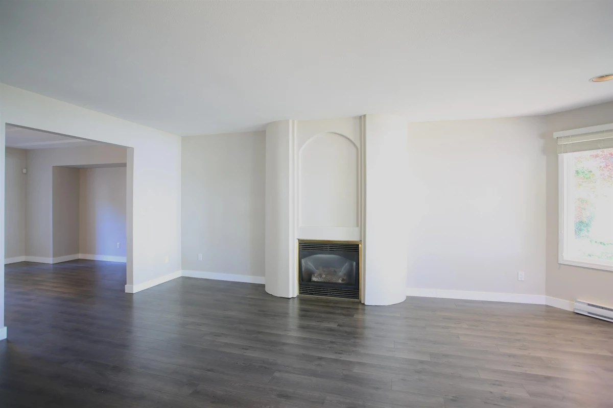 Primary Bedroom Photo of 13572 14a Avenue, Surrey, BC