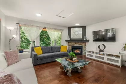 Primary Bedroom Photo of 15 11355 Cottonwood Drive, Maple Ridge, BC