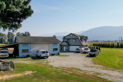 Outdoor Kitchen Photo of 6050 Chadsey Road, Chilliwack, BC