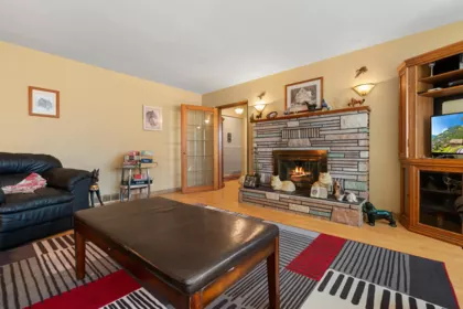 Primary Bedroom Photo of 6050 Chadsey Road, Chilliwack, BC