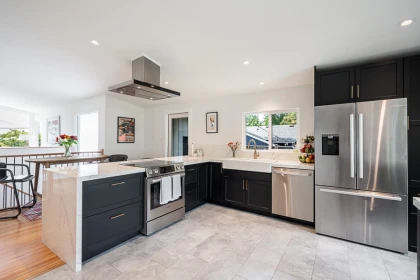 1723 Hammond Avenue, Coquitlam, BC, Coquitlam — Single Family Residence for sale