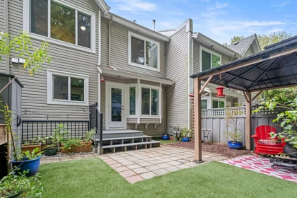 30 2600 Beaverbrook Crescent, Burnaby, BC, Burnaby — Townhouse for sale