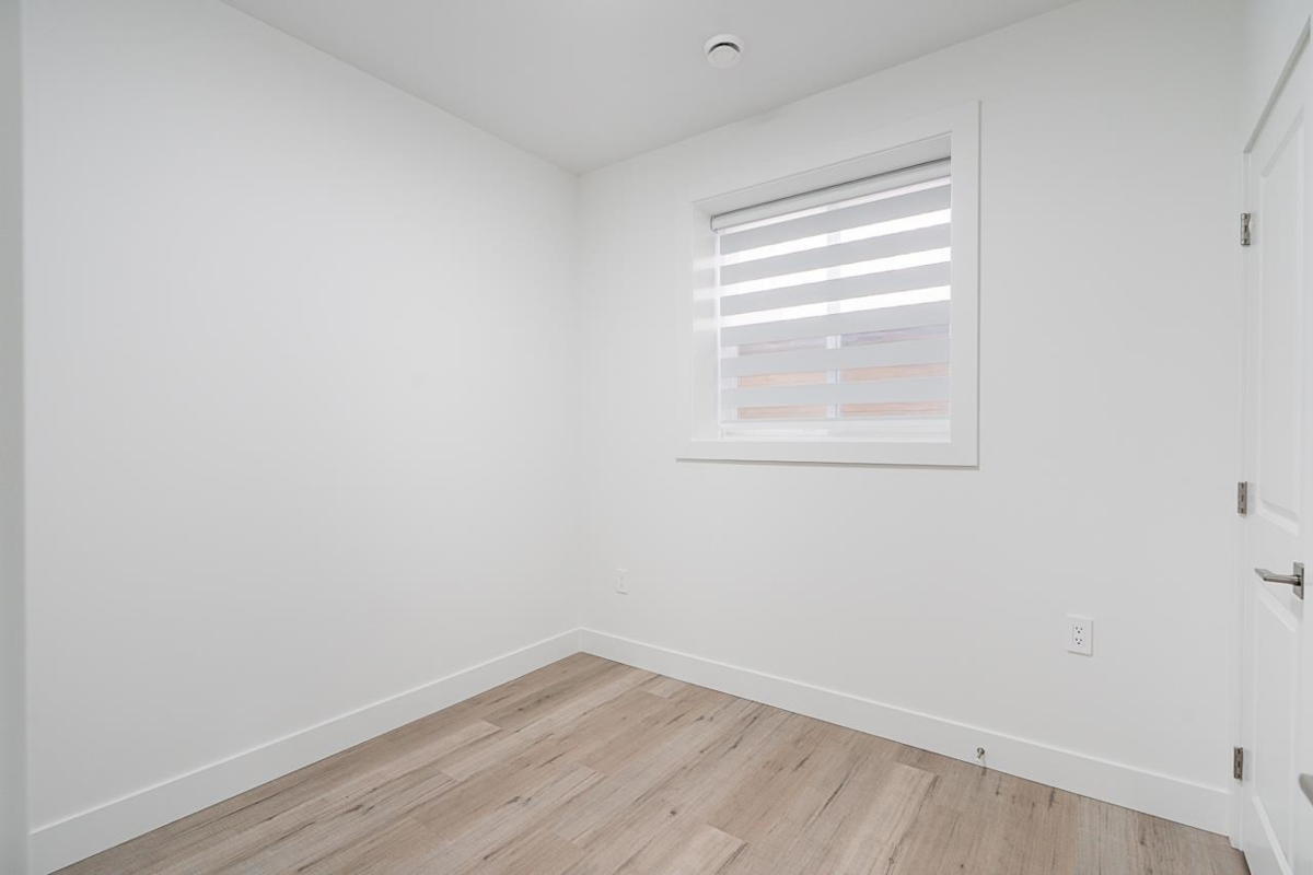 Front Yard Photo of 6258 147b Street, Surrey, BC