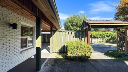 11879 220 Street, Maple Ridge, BC, Maple Ridge — Single Family Residence for sale