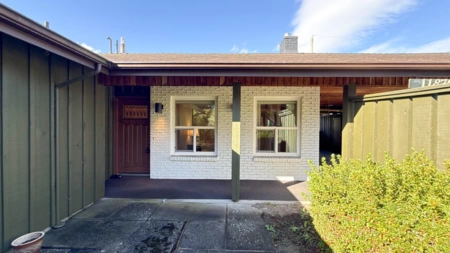 11879 220 Street, Maple Ridge, BC, Maple Ridge — Single Family Residence for sale