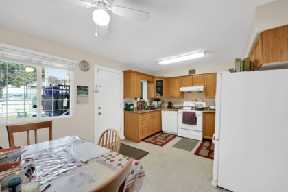 Office / Den Photo of 1457 SE Marine Drive, Vancouver, BC