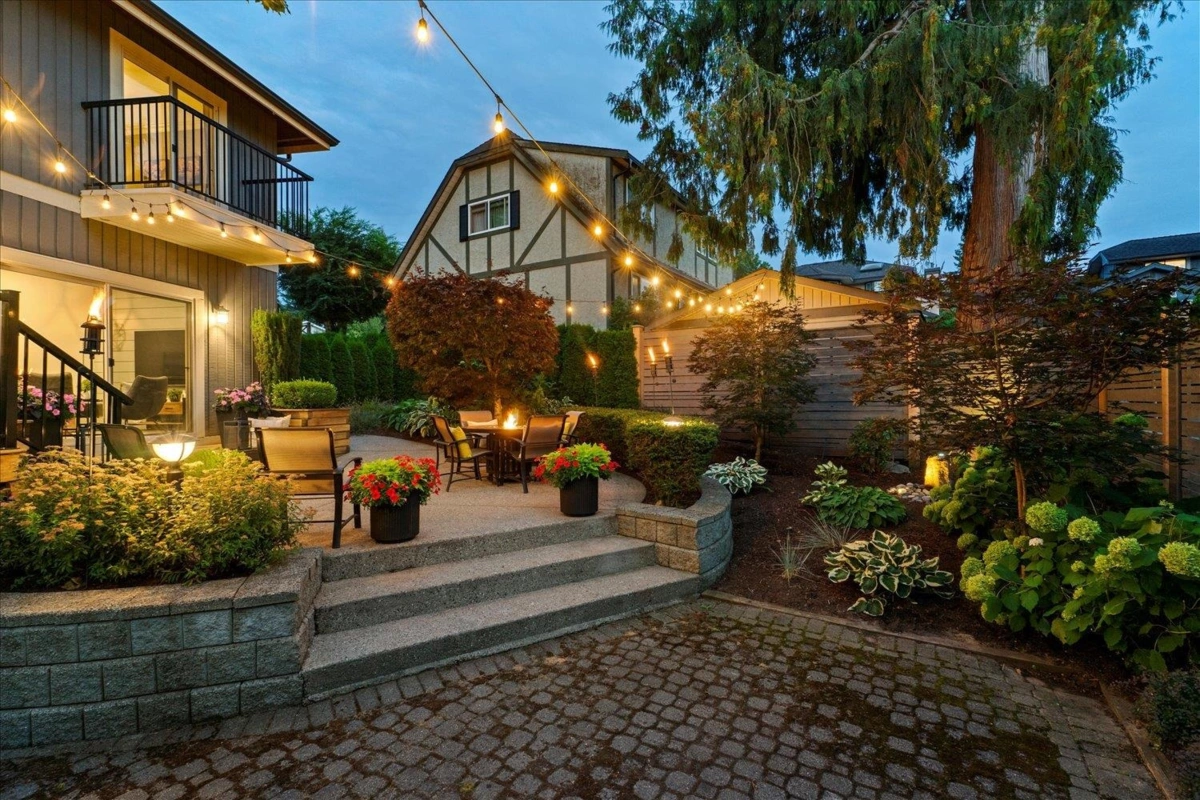 Swimming Pool Photo of 2167 Essex Drive, Abbotsford, BC