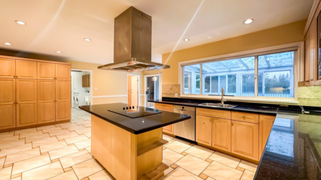 Breakfast Nook Photo of 3522 SW Marine Drive, Vancouver, BC