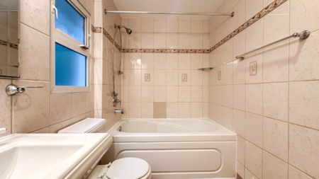 Guest Bathroom Photo of 3522 SW Marine Drive, Vancouver, BC