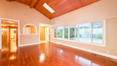 Kitchen Photo of 3522 SW Marine Drive, Vancouver, BC