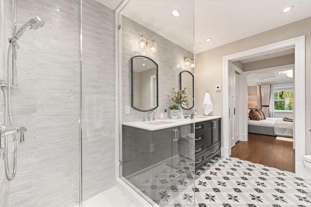 Basement Recreation Room Photo of 993 Broughton Street, Vancouver, BC