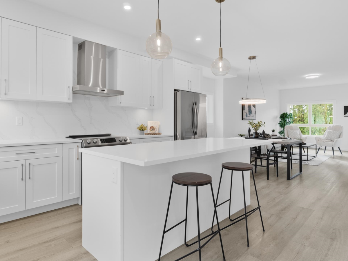 Breakfast Nook Photo of 4 1655 Agassiz Rosedale No 9 Highway, Agassiz, BC