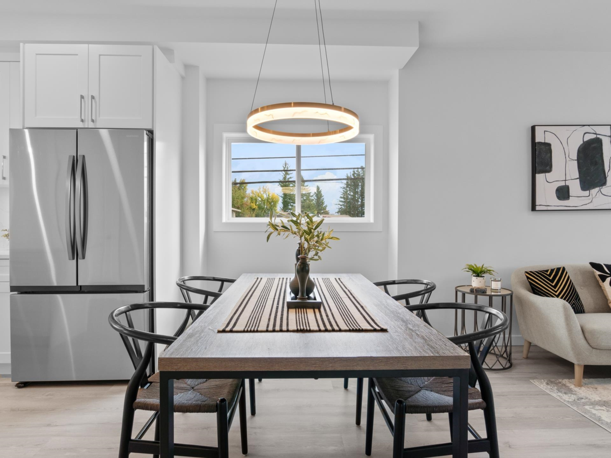 Kitchen Island Photo of 4 1655 Agassiz Rosedale No 9 Highway, Agassiz, BC