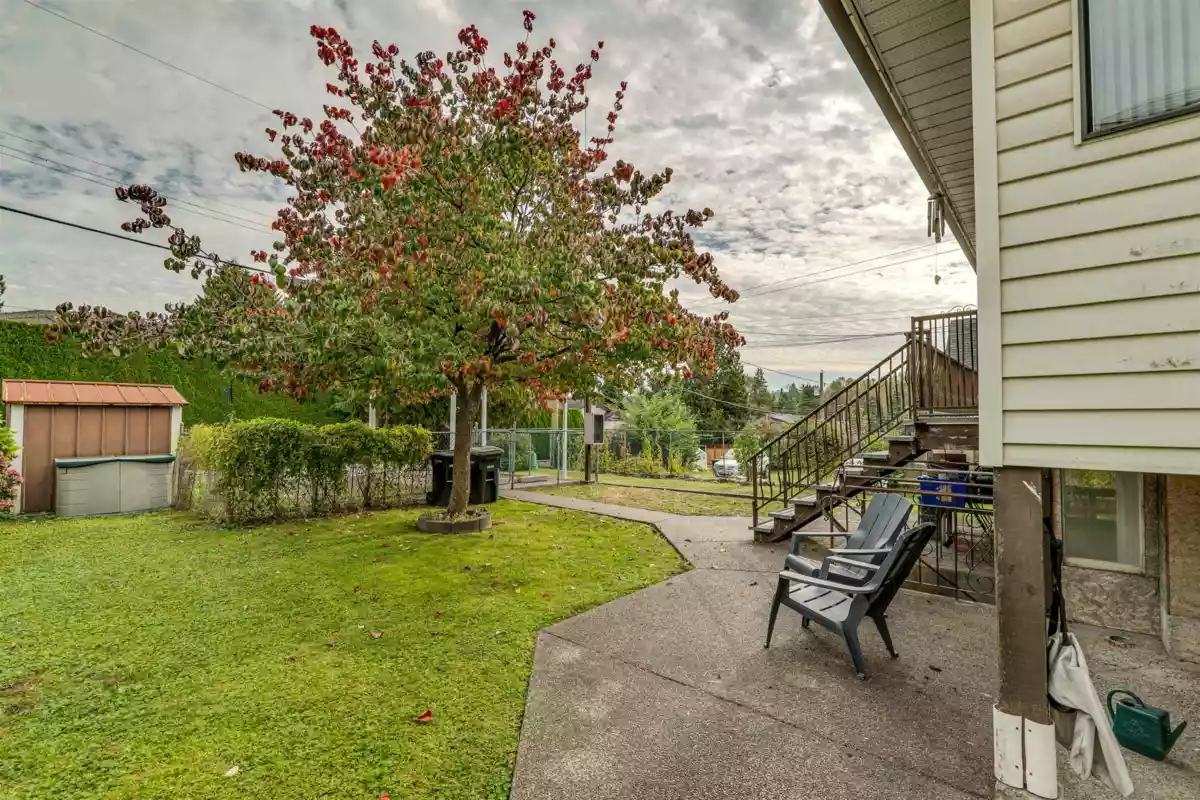 Living Room Photo of 4638 Royal Oak Avenue, Burnaby, BC