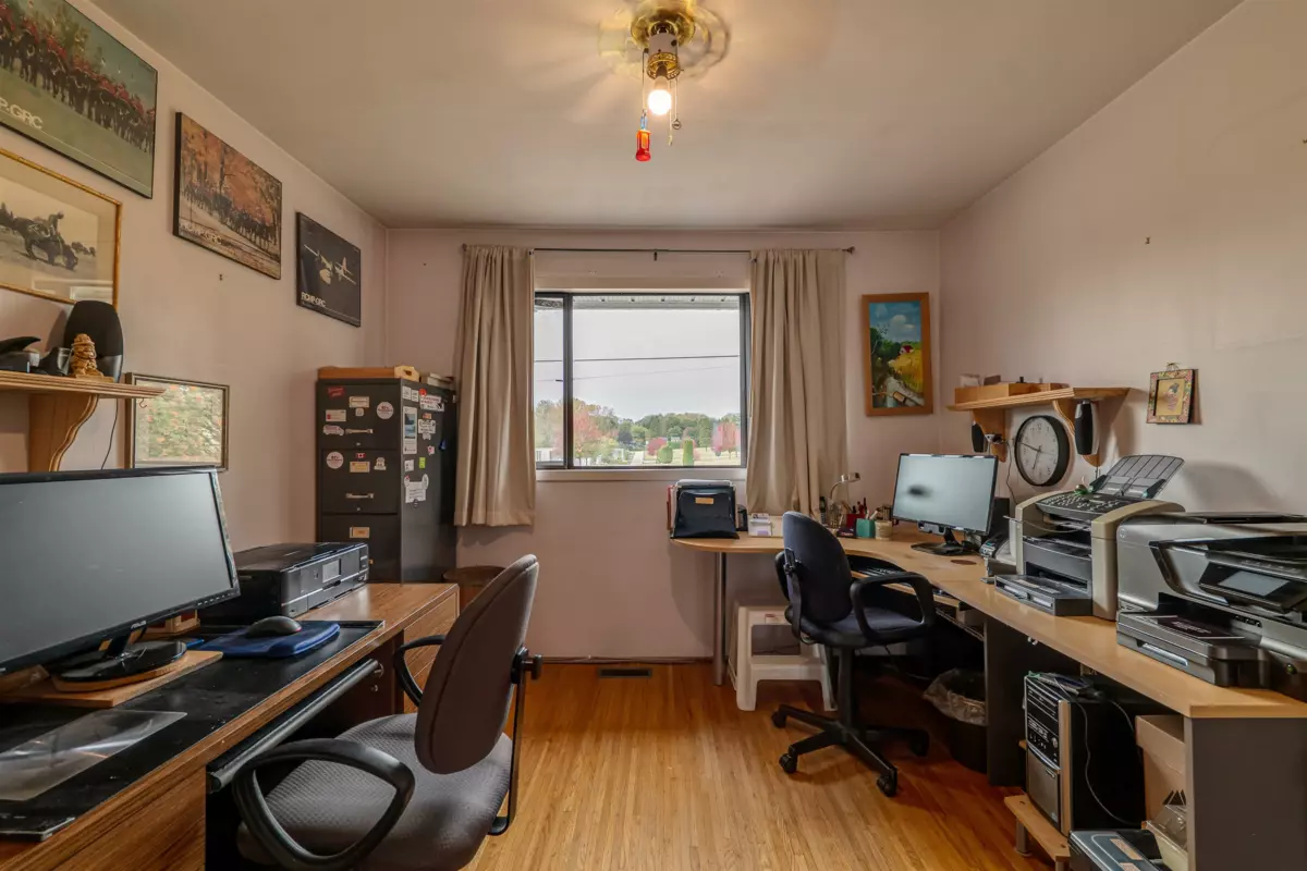 Staircase Photo of 4638 Royal Oak Avenue, Burnaby, BC