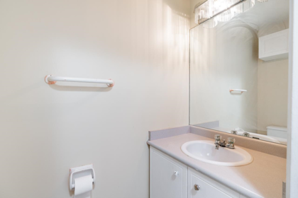 Powder Room Photo of 10 8257 121 A Street, Surrey, BC