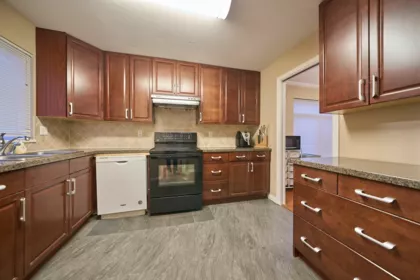 4 9700 Blundell Road, Richmond, BC