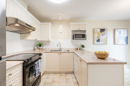 60 8111 160 Street, Surrey, BC, Surrey — Townhouse for sale