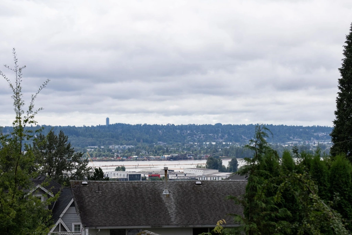 Laundry Room Photo of 1410 Dansey Avenue, Coquitlam, BC