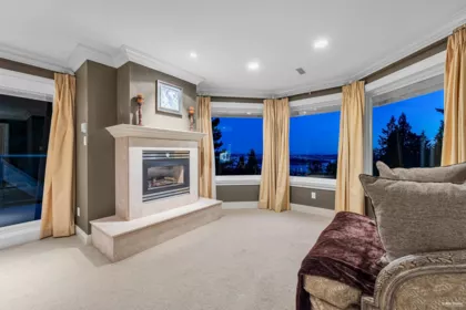 Basement Recreation Room Photo of 2398 Constantine Place, West Vancouver, BC