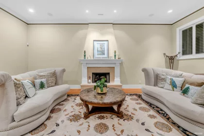 2398 Constantine Place, West Vancouver, BC