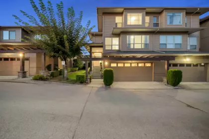 14 16655 64 Avenue, Surrey, BC, Cloverdale BC — 4 bed townhouse for sale