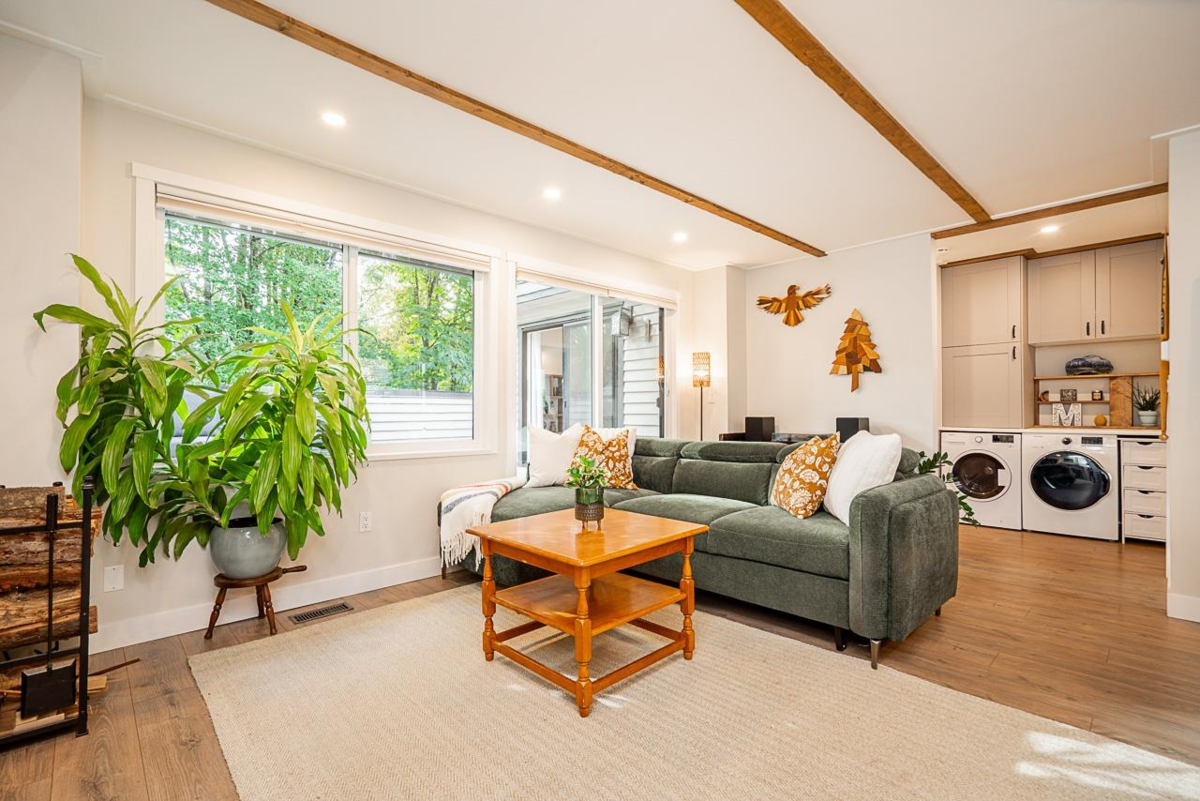 Basement Recreation Room Photo of 8588 Wilderness Court, Burnaby, BC