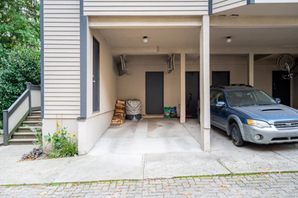 8588 Wilderness Court, Burnaby, BC, Burnaby — Townhouse for sale