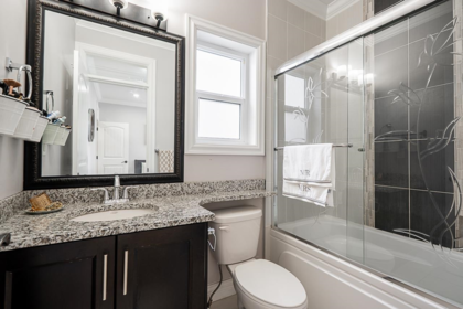 Mudroom Photo of 5941 129b Street, Surrey, BC